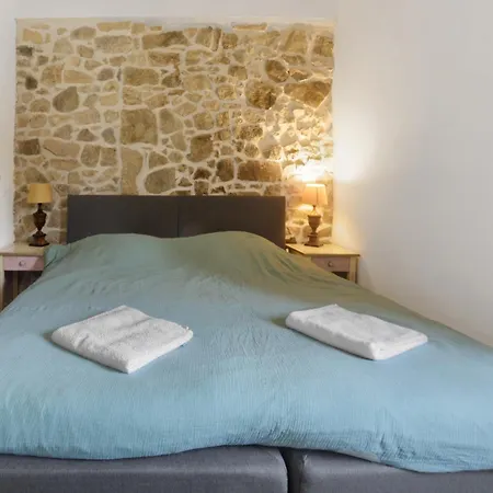 Ferienhaus Domaine De Bellac - Le Caleche Roussines