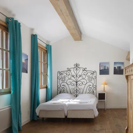 Ferienhaus Domaine De Bellac - Le Caleche Roussines