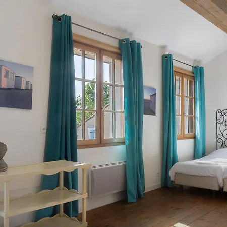 Domaine De Bellac - Le Caleche Ferienhaus Roussines
